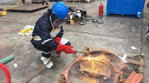 Destruccion de materiales Perú